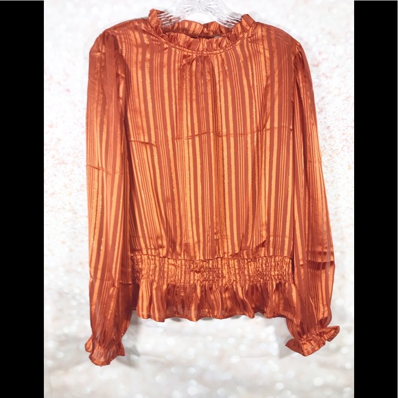💕 Orange Metallic Ruffle Top 💕 - Picture 7 of 8